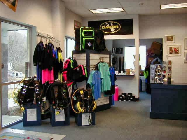 Central Coast Dive Center | 913 Dudley Rd, Edgewood, KY 41017 | Phone: (859) 426-0020