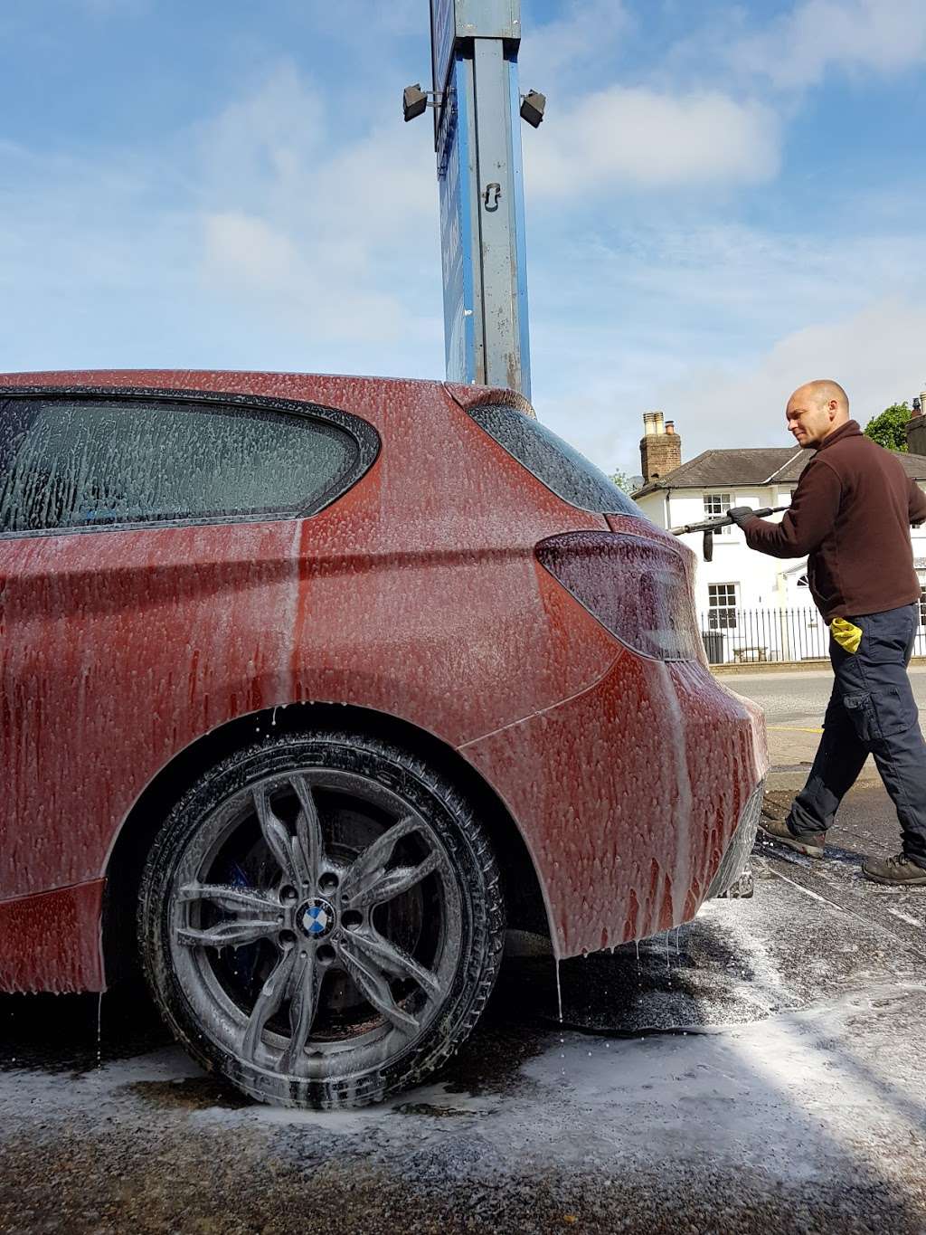 Classic Car Wash | 242 High St, Barnet EN5 5TD, UK | Phone: 020 8449 0236