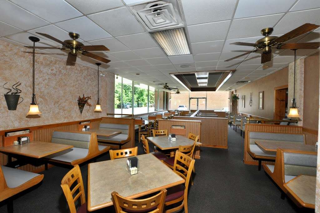 Pizzutillos Pizza Restaurant | 720 S Church St, Mt Laurel Township, NJ 08054, USA | Phone: (856) 234-3120
