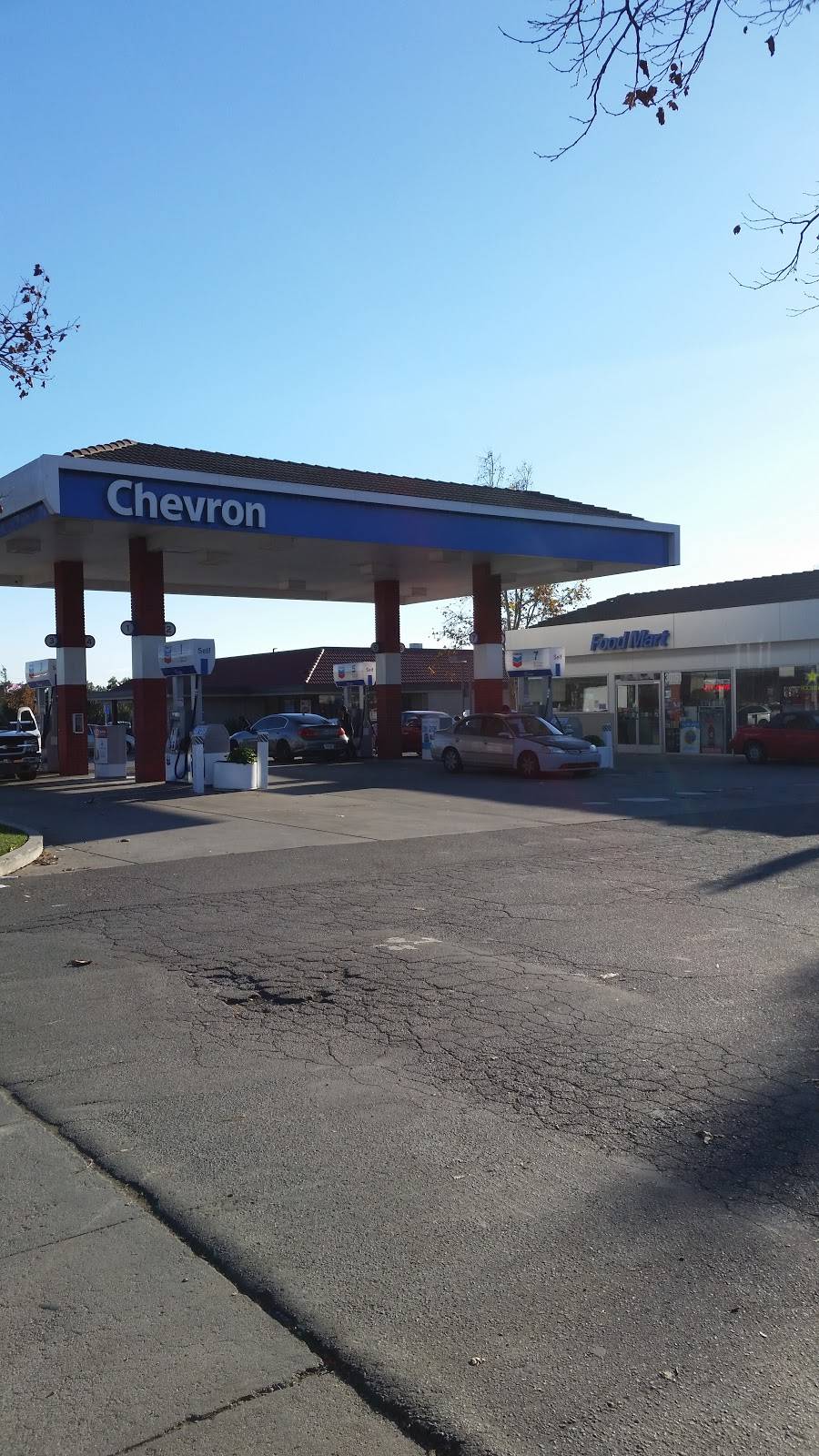 Chevron | 30151 Industrial Pkwy SW, Hayward, CA 94544, USA | Phone: (209) 634-3098