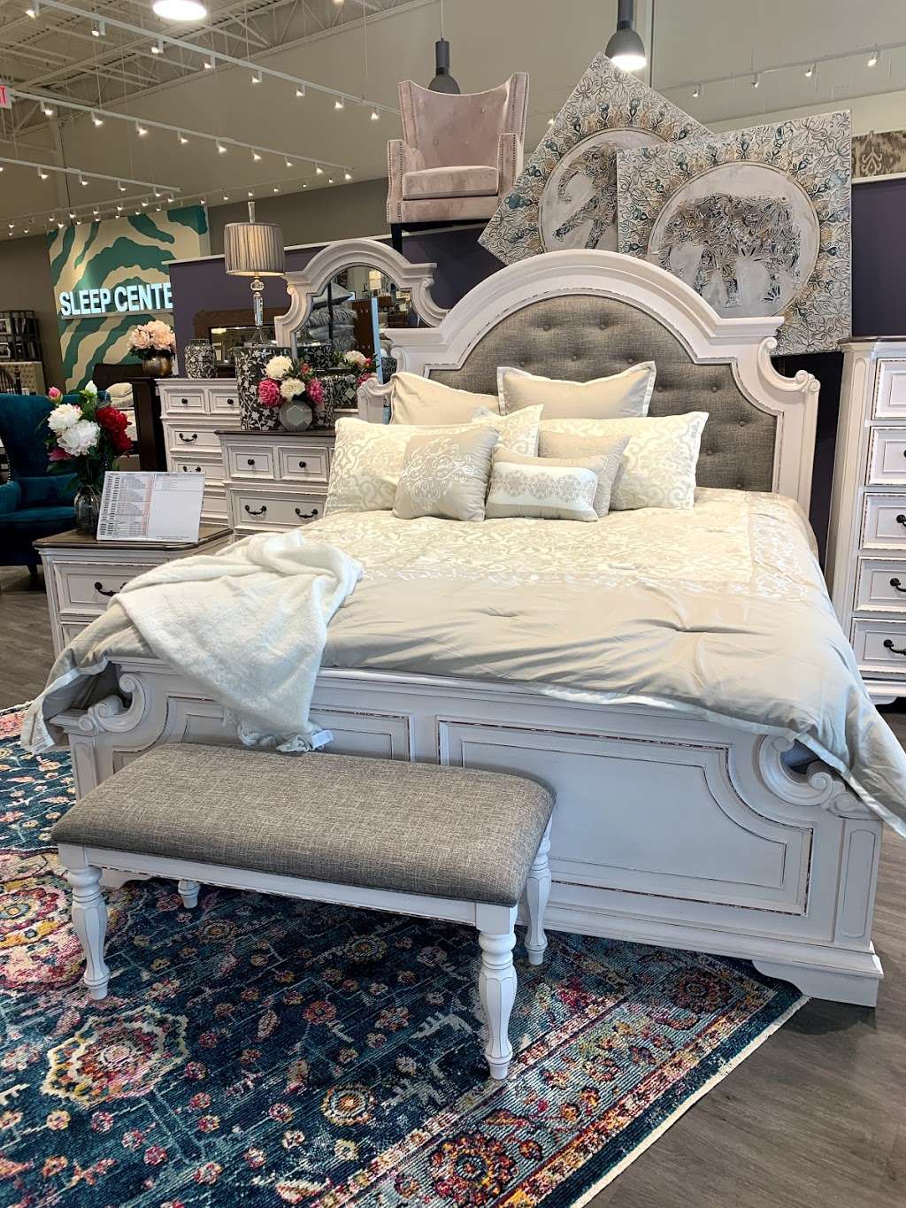 Bobs Discount Furniture and Mattress Store | 24440 Village Walk Pl, Murrieta, CA 92562, USA | Phone: (951) 816-6317