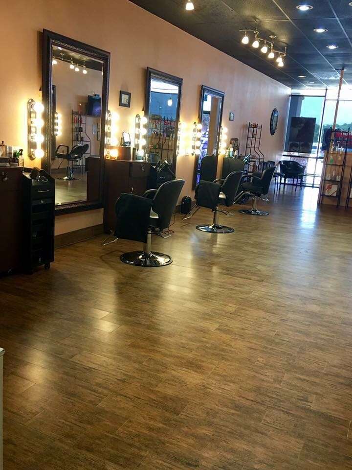 NEWLOOK SALON | 24922 TX-249 Suite 117, Tomball, TX 77375, USA | Phone: (832) 639-8978