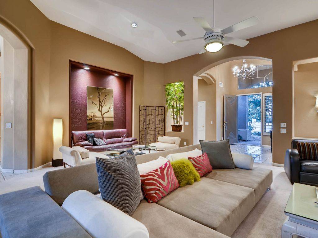 Stay With Style Scottsdale Vacation Rentals | 6501 E Greenway Pkwy #103-313, Scottsdale, AZ 85254, USA | Phone: (480) 818-6559