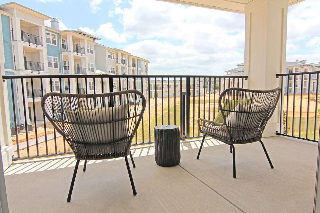 Champions Vue Apartments | 101 Champions Vue Loop, Davenport, FL 33897 | Phone: (863) 656-4646