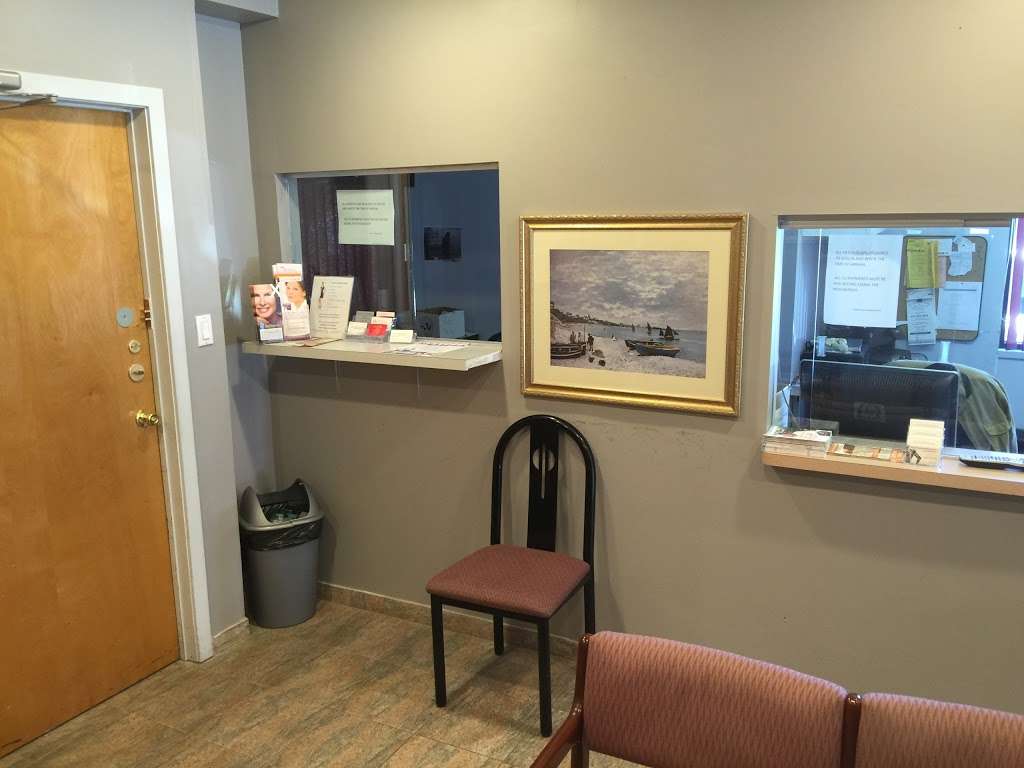 Complete Orthopedics | 910 NY-109 a, Lindenhurst, NY 11757 | Phone: (631) 238-3004