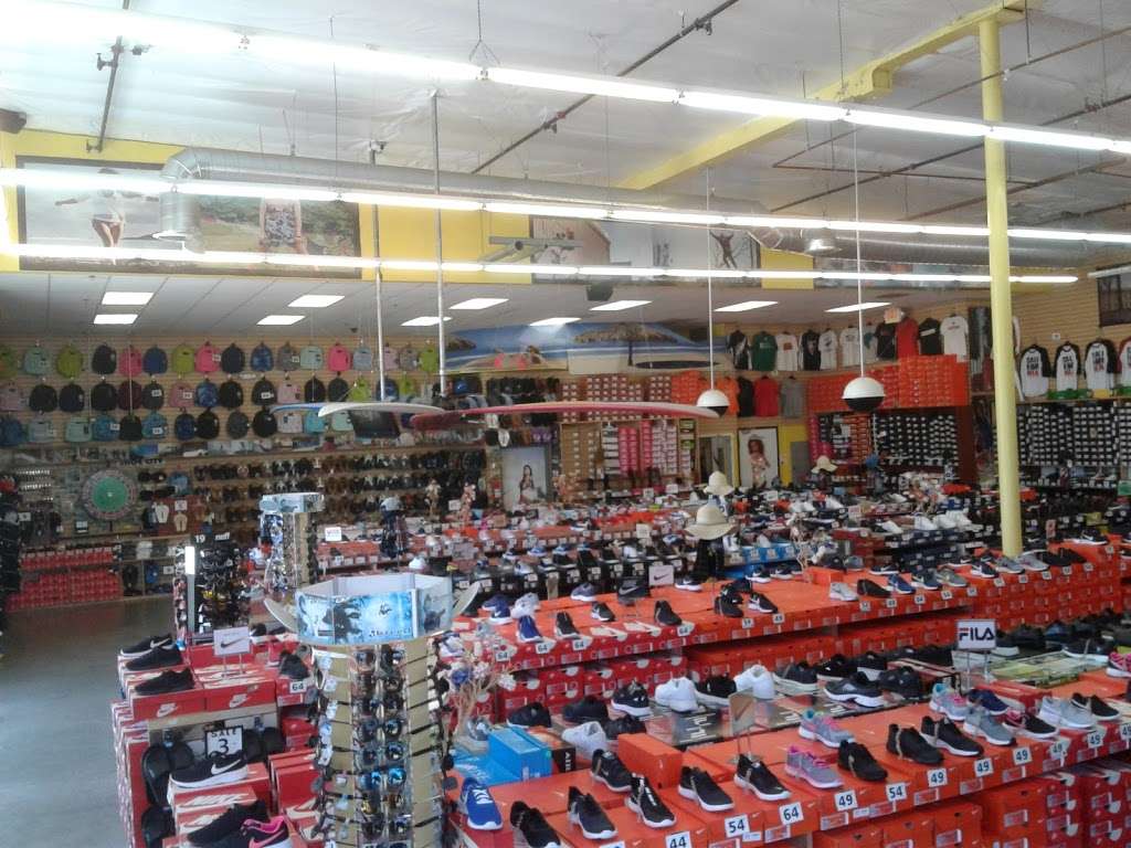 Shoe City - Temecula | 27267 Nicolas Rd #102, Temecula, CA 92591, USA | Phone: (951) 693-0088