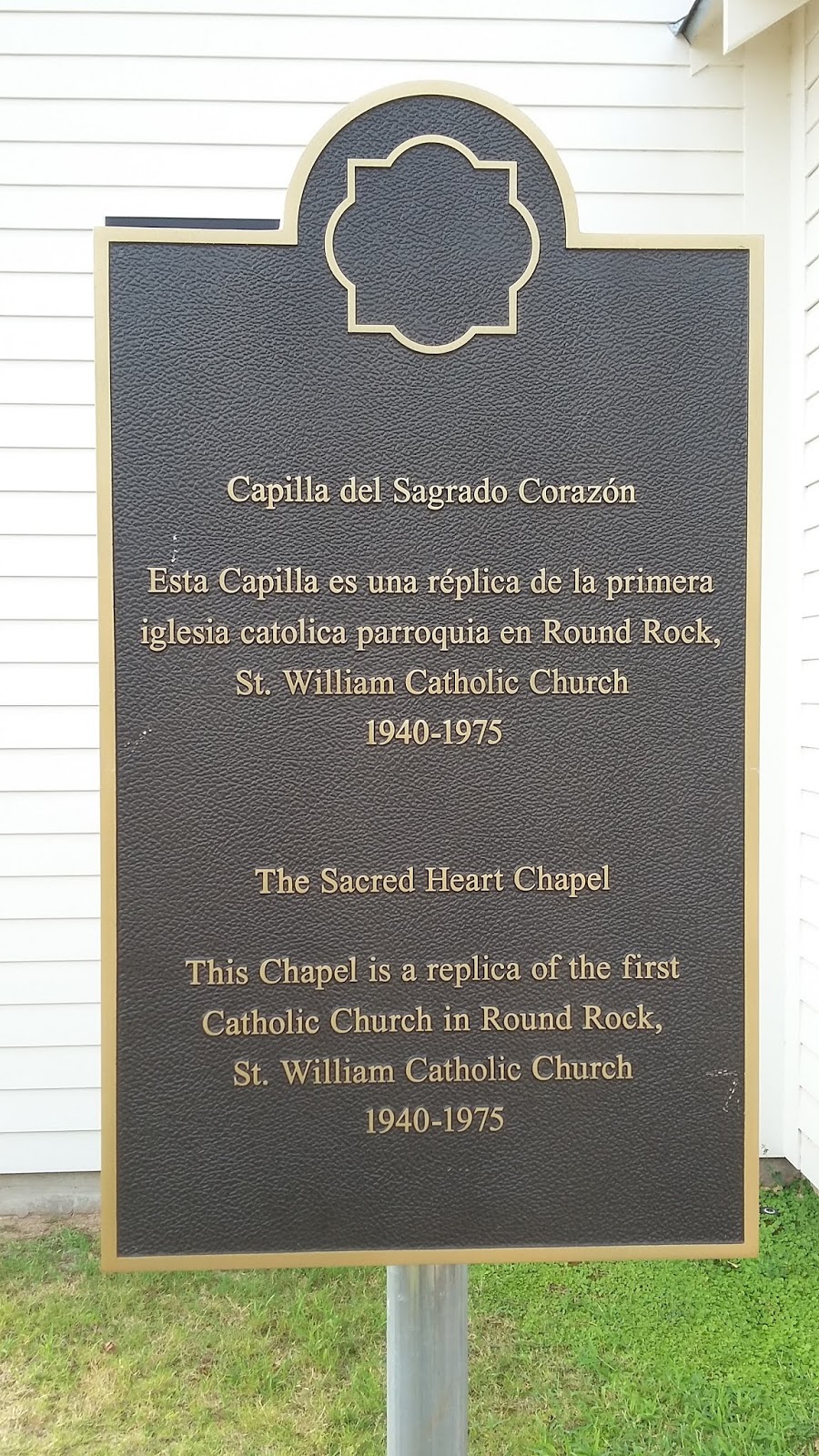 Sacred Heart Chapel | 620 Round Rock W Dr, Round Rock, TX 78681, USA | Phone: (512) 255-4473