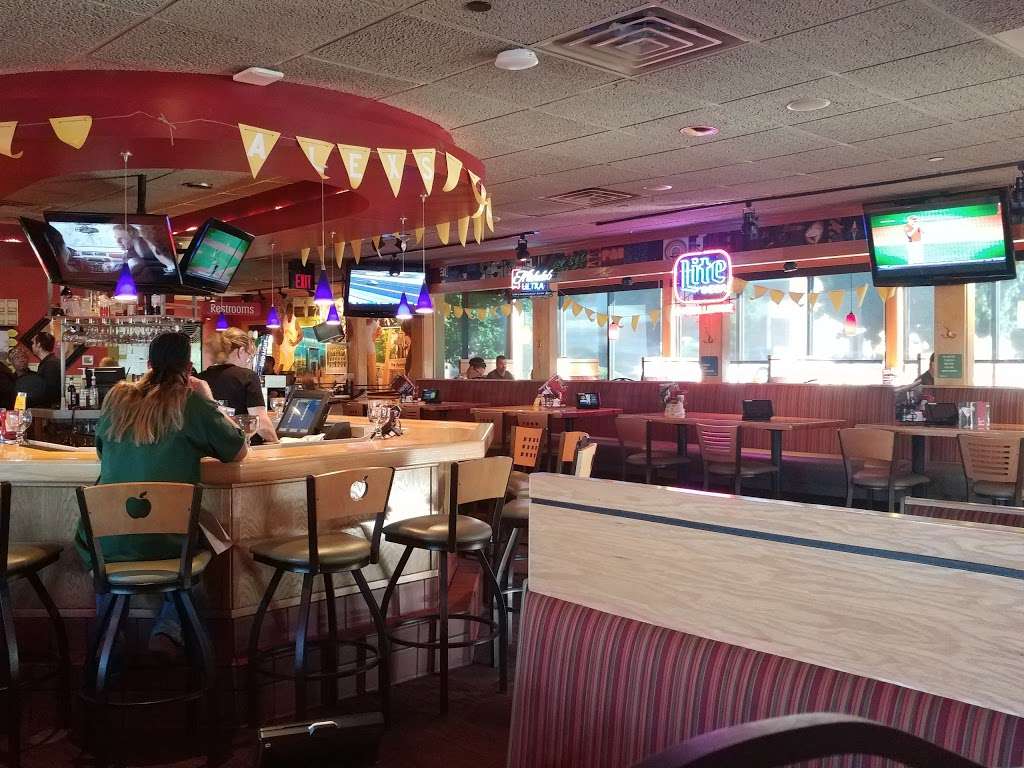 Applebees Grill + Bar | 2710 Dekalb Pike, East Norriton, PA 19401, USA | Phone: (610) 239-7776