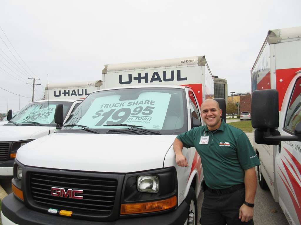 U-Haul Moving & Storage of Woodfield | 5201 Tollview Dr, Rolling Meadows, IL 60008 | Phone: (847) 637-5406