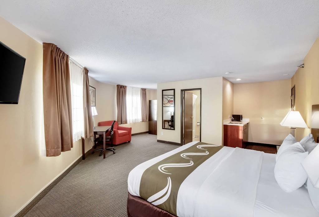 Quality Inn & Suites | 7333 Husker Cir, Lincoln, NE 68504, USA | Phone: (402) 817-7807