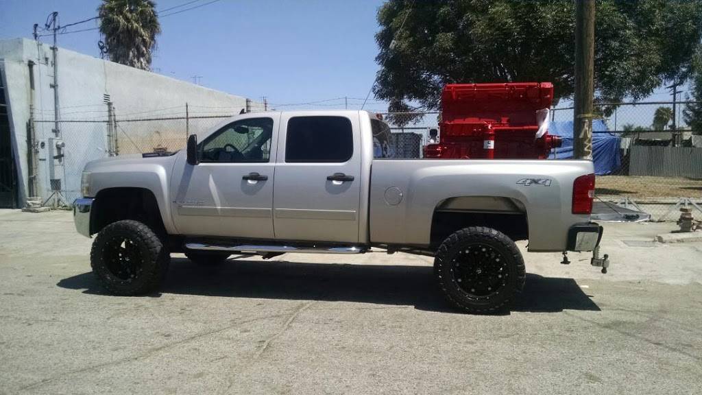 Angels TRUCKS REPAIR INC | 811 Wainwright Ave, Wilmington, CA 90744, USA | Phone: (213) 392-2188