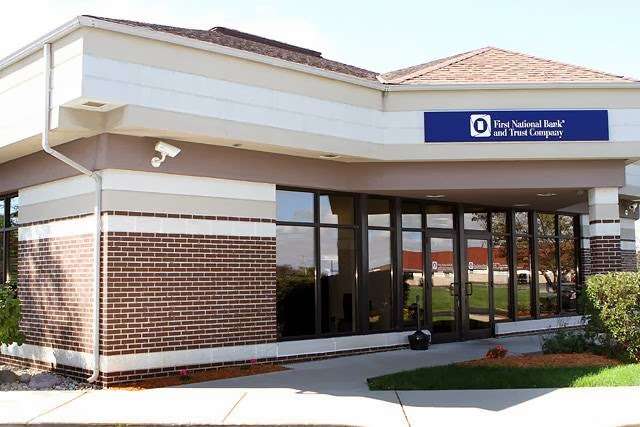 First National Bank and Trust | 218 N Walworth St, Darien, WI 53114, USA | Phone: (262) 882-5580