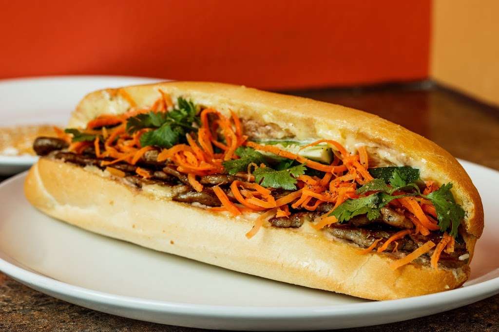 Bun You Banh Mi | 18333 Egret Bay Blvd #135, Houston, TX 77058, USA | Phone: (281) 957-9659