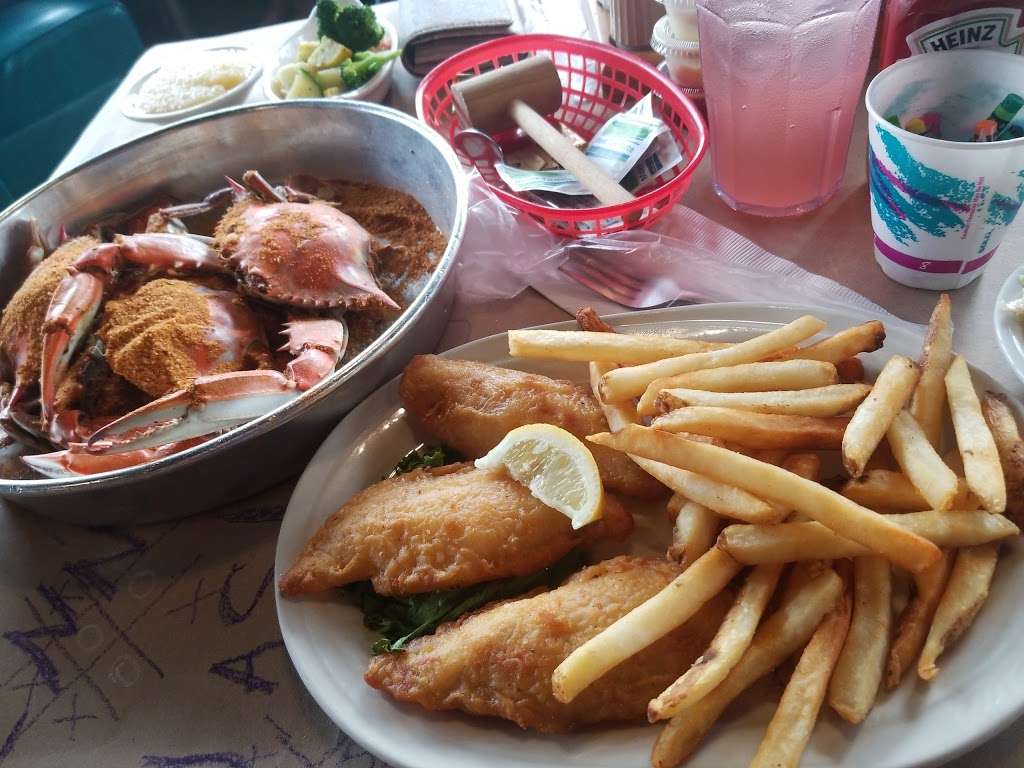 Woodys Crab House | 29 S Main St, North East, MD 21901 | Phone: (410) 287-3541