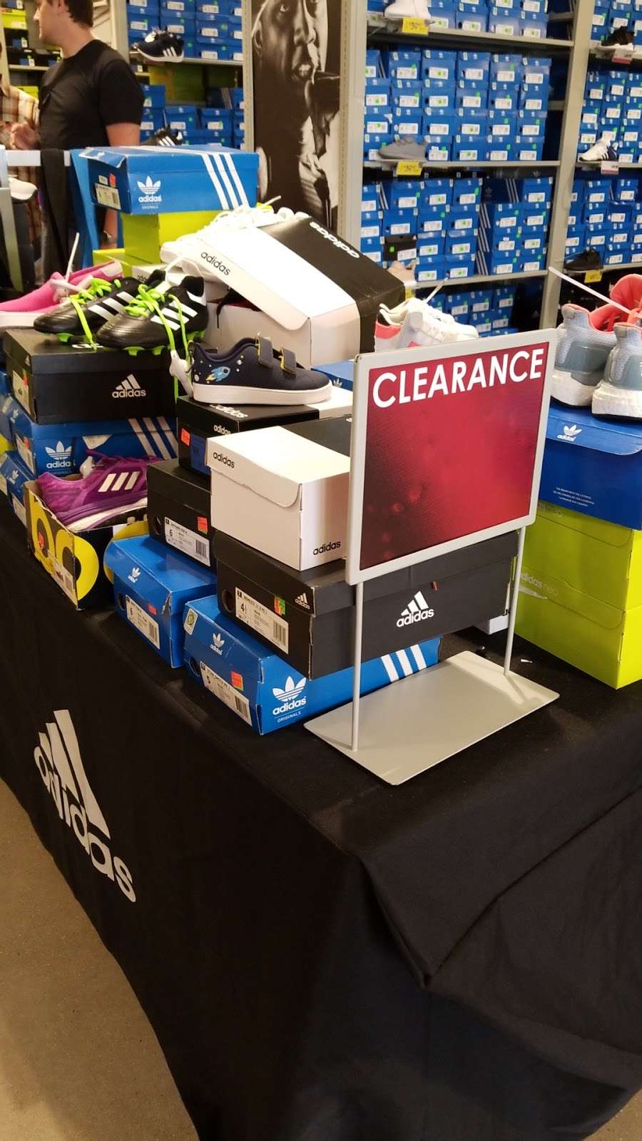 adidas outlet nj