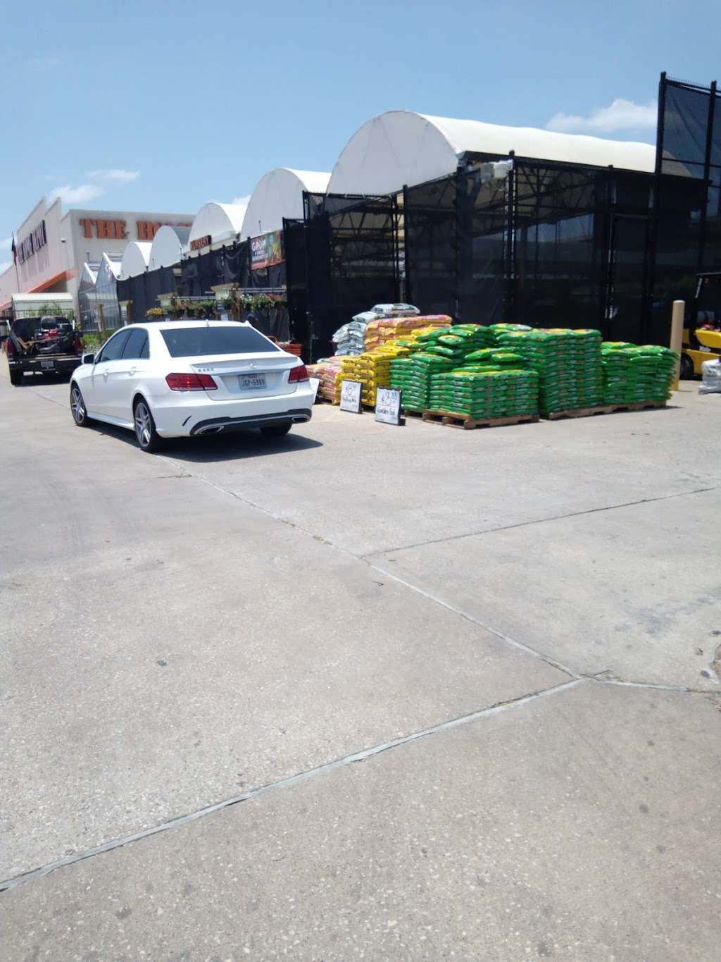 Garden Center at The Home Depot | 2828 S Texas 6, Houston, TX 77082, USA | Phone: (281) 870-9369