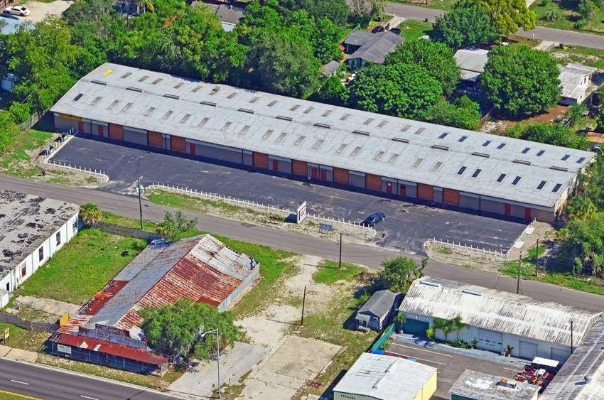 Storage Zone Business Center | 2240 Peachtree St, Lakeland, FL 33801, USA | Phone: (863) 686-7283