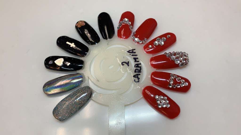 Luxury Nails & Lashes | 179 E Gladstone St, Azusa, CA 91702, USA | Phone: (626) 210-1489