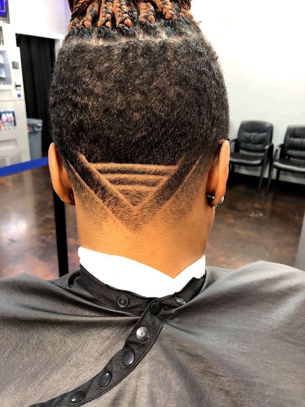 Celebritycuts Barbershop | 18311 Clay Rd, Ste. B2, Houston, TX 77084, USA | Phone: (281) 463-4448