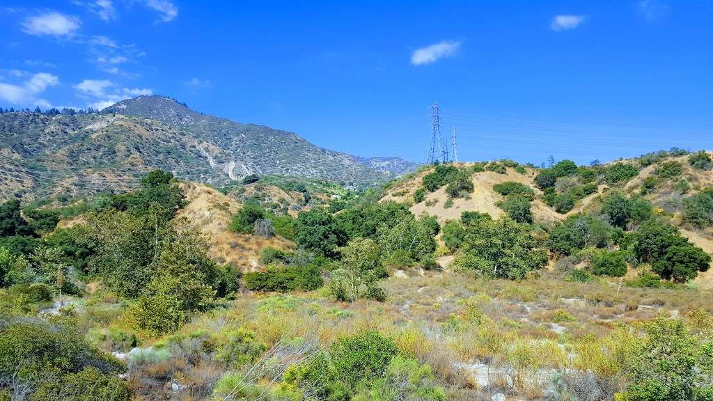 Eaton Canyon Trail Head | 1999 Veranada Ave, Pasadena, CA 91107, USA | Phone: (626) 398-5420