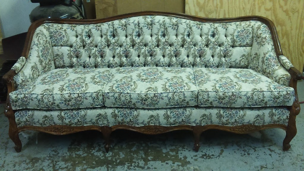 Marins Upholstery | 8901 Dyer St # B, El Paso, TX 79904, USA | Phone: (915) 757-1711