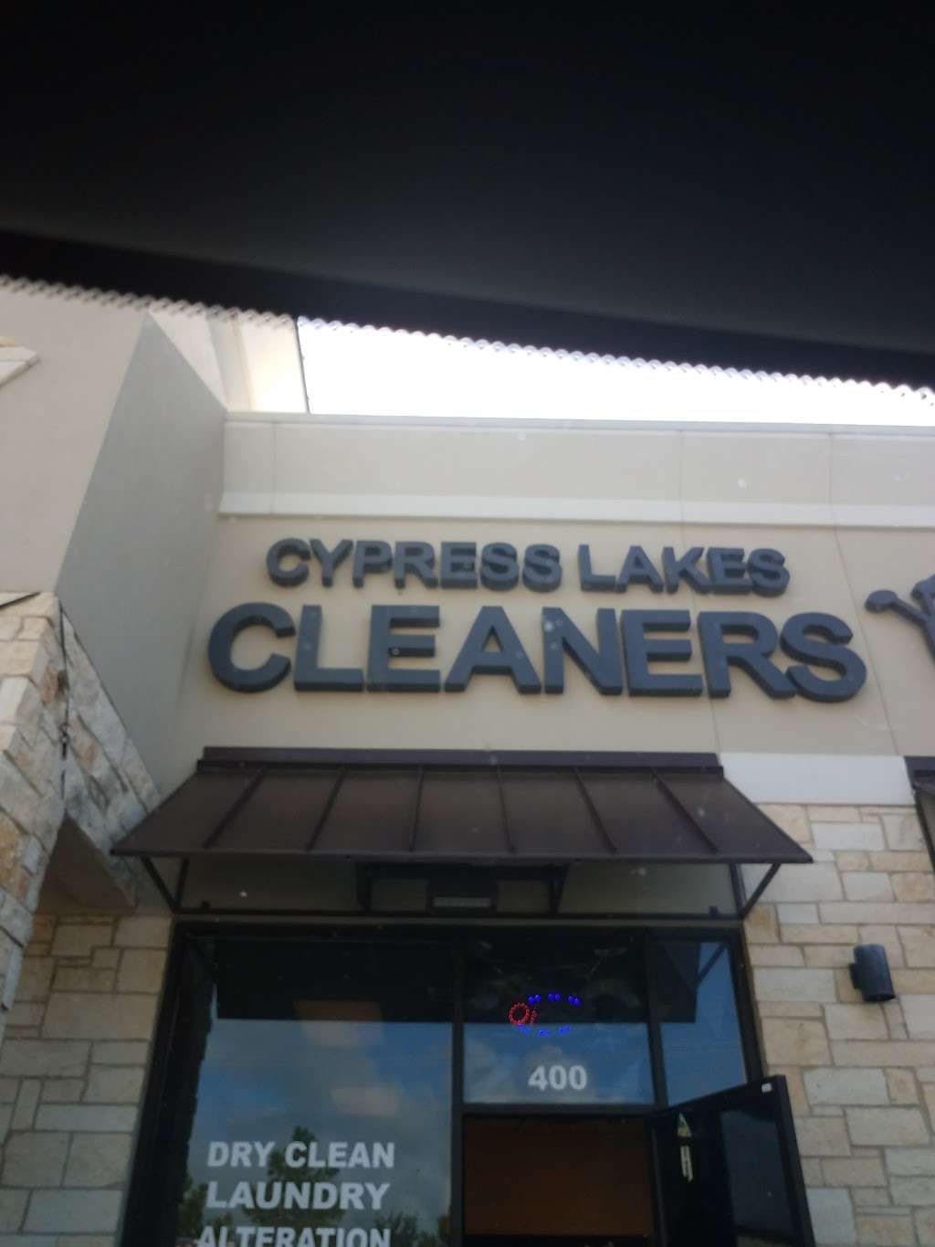 Cypress Lakes Cleaners | 14710 Mueschke Rd, Cypress, TX 77429, USA | Phone: (281) 990-5767