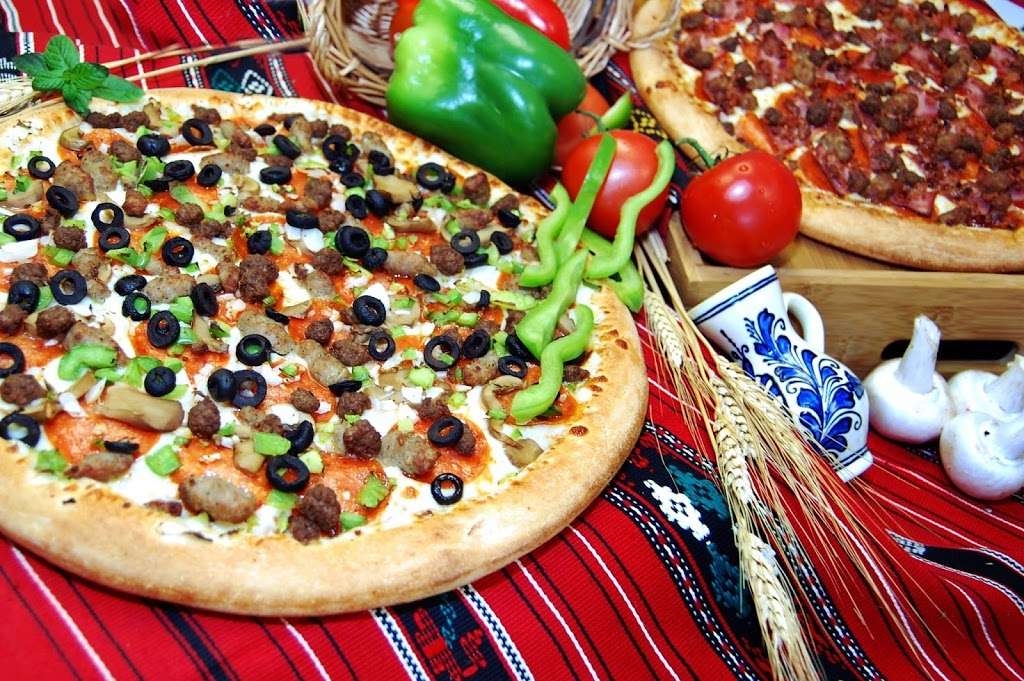Fast 5 Pizza Norwalk | 15008 Pioneer Blvd, Norwalk, CA 90650, USA | Phone: (562) 462-9050