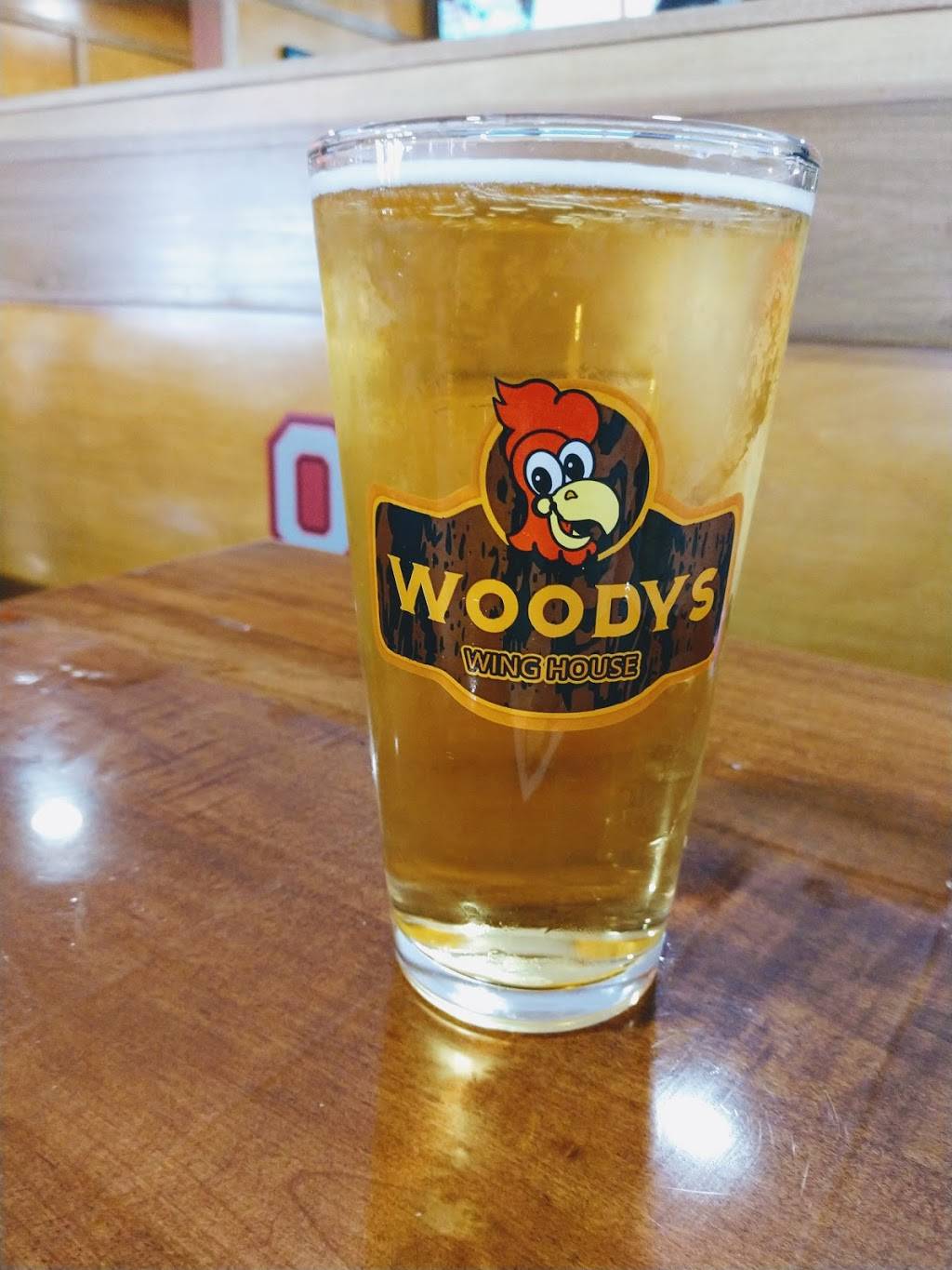 Woodys Wing House | 1840 Hilliard Rome Rd, Hilliard, OH 43026, USA | Phone: (614) 777-1818
