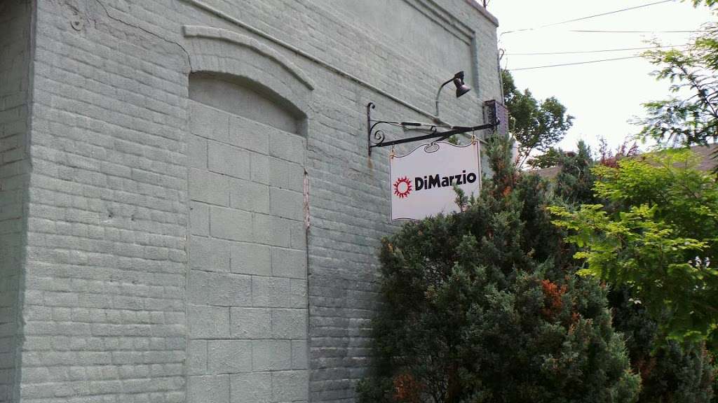 DiMarzio | 1388 Richmond Terrace, Staten Island, NY 10310, USA | Phone: (718) 981-9286