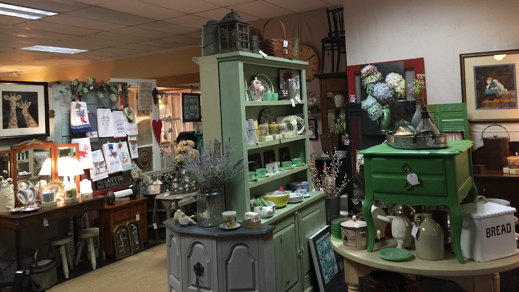 Corner House Shop Gifts & Decor | 8418 Harris St, Fulshear, TX 77441, USA | Phone: (281) 346-8213