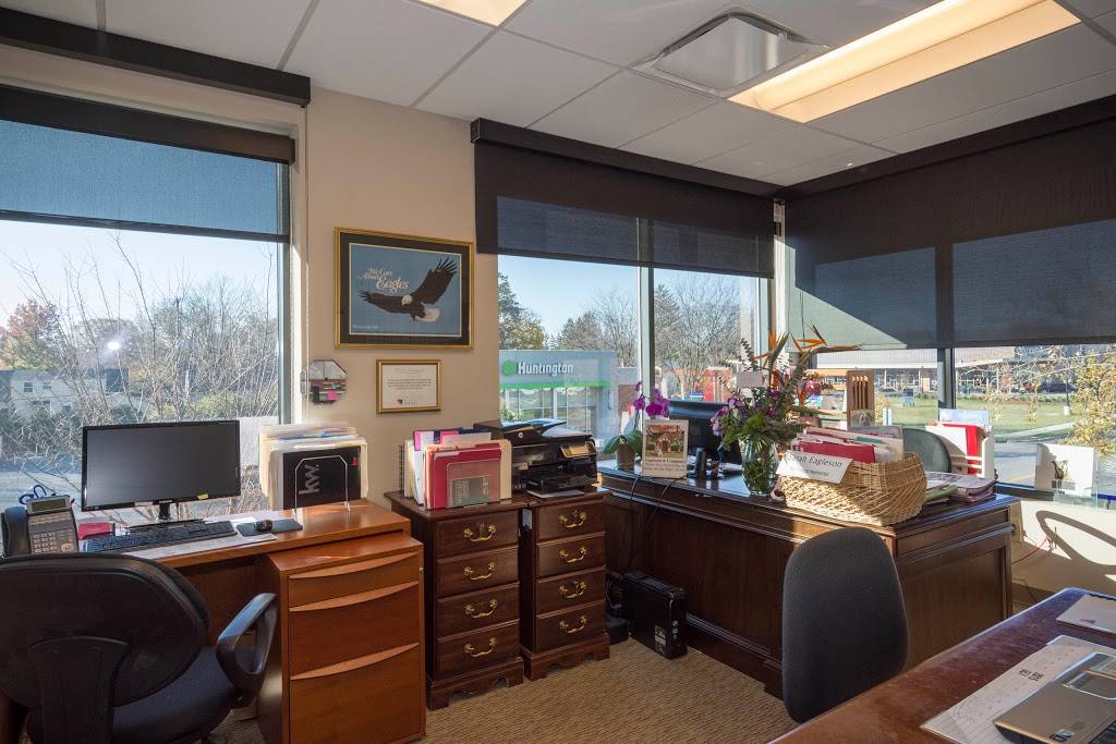 Sarah Eagleson, Cantwell Eagleson Group, KW Classic Properties R | 1510 W Lane Ave, Upper Arlington, OH 43221, USA | Phone: (614) 451-8500