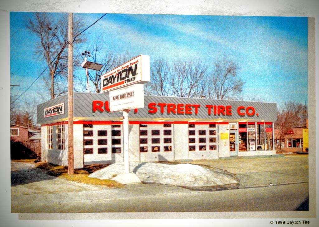 Ruby Street Tire Co | 701 Ruby St, Joliet, IL 60435, USA | Phone: (815) 722-3311