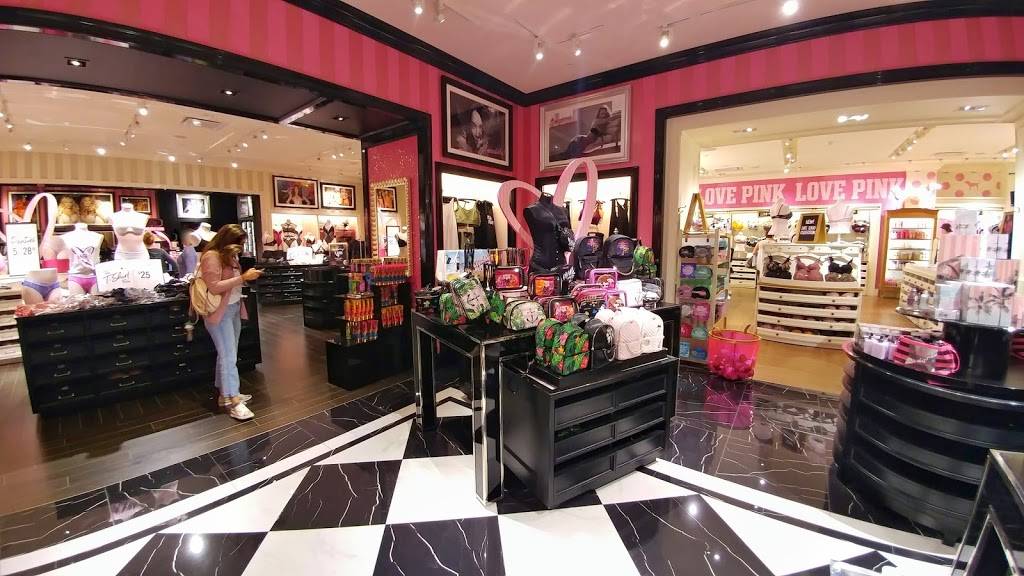 Victorias Secret & PINK | 3333 Bear St, Costa Mesa, CA 92626, USA | Phone: (714) 662-1870