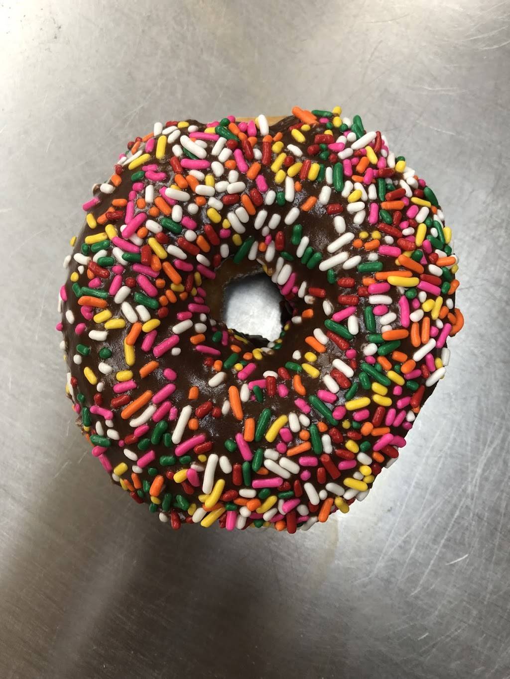 Daylight Donuts | 2120 S Garnett Rd, Tulsa, OK 74129, USA | Phone: (918) 437-8748