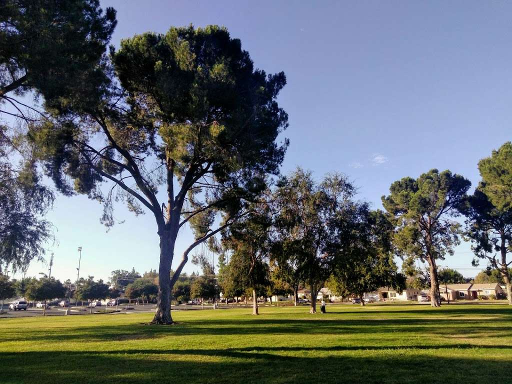 Don Jones Park | 3995 Jefferson St, Riverside, CA 92504, USA | Phone: (951) 826-2000