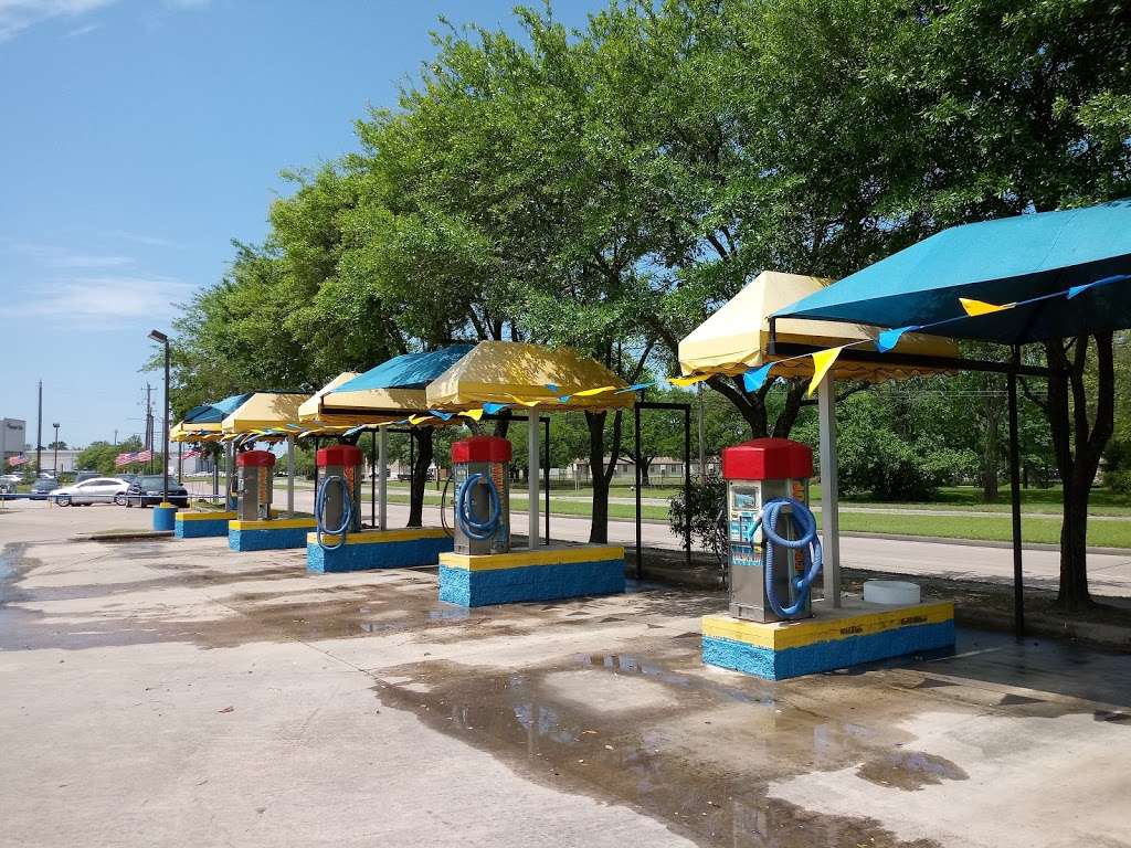 Candes Car Wash | 12950 Fuqua St, Houston, TX 77034 | Phone: (281) 808-5473