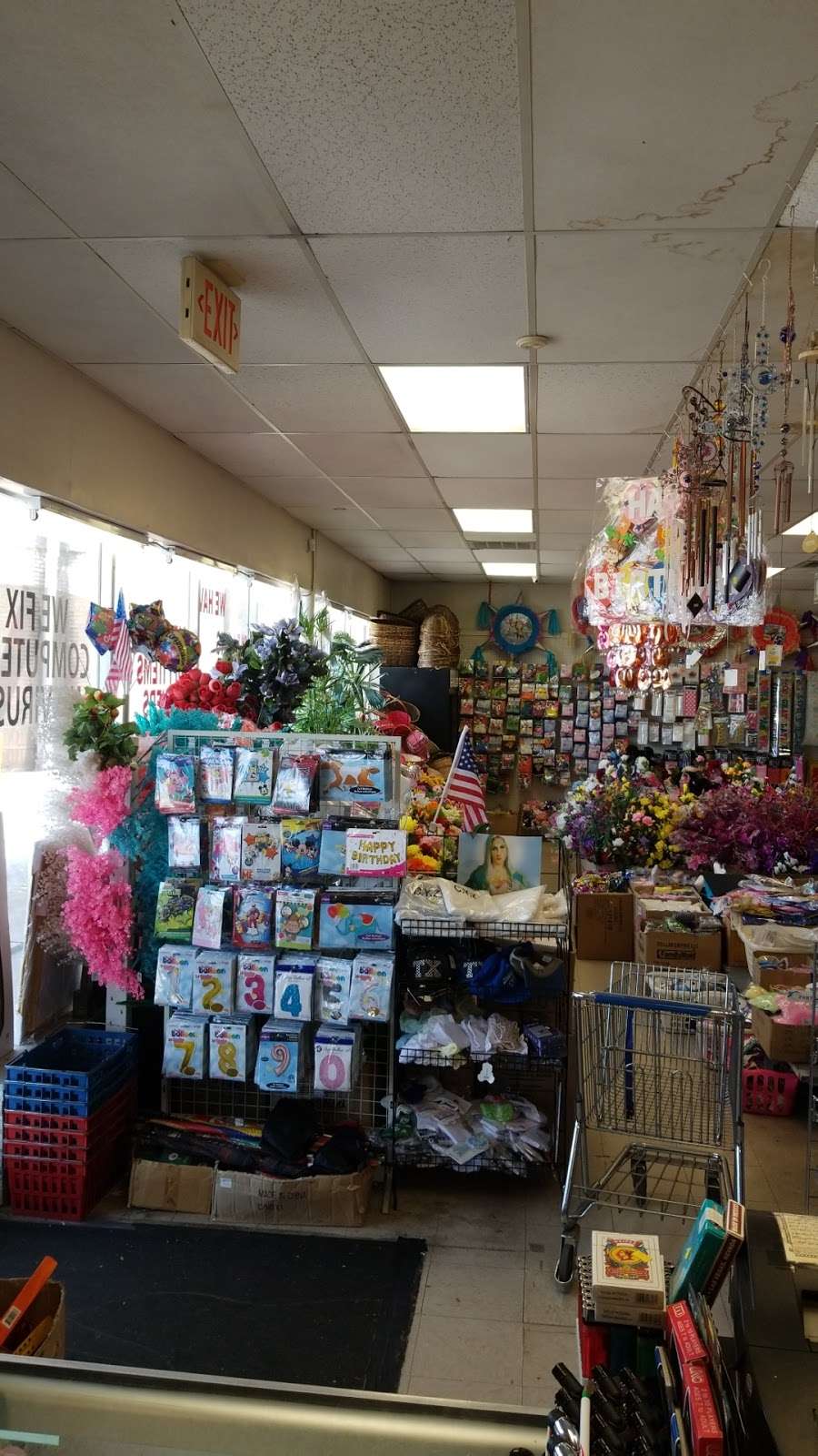 95 Cent Store & Gift Shop | 2054 Richey St, Pasadena, TX 77502 | Phone: (713) 477-4334