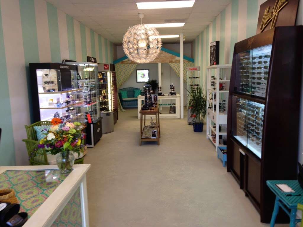 Sunglass Cabana | 1321 Saxon Dr, New Smyrna Beach, FL 32169 | Phone: (386) 410-4954