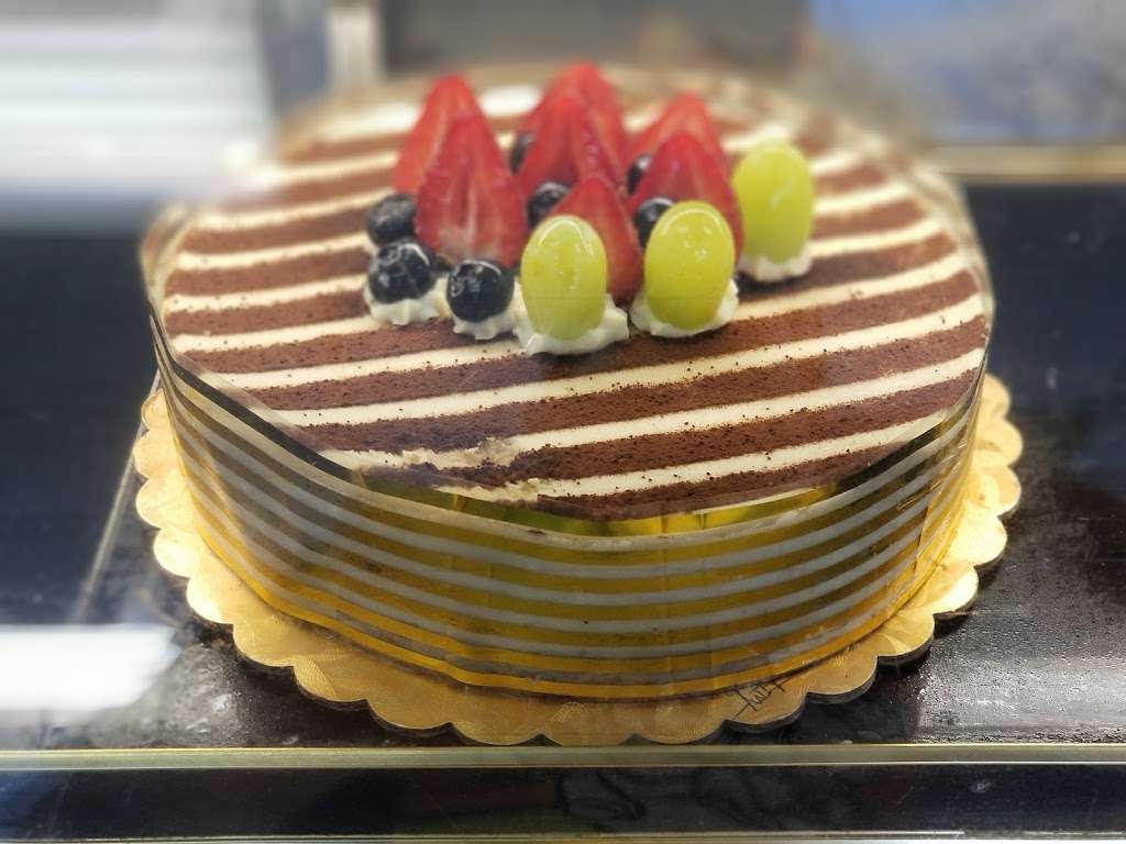 Cathys Bakery | 708 E Las Tunas Dr C, San Gabriel, CA 91776, USA | Phone: (626) 451-0101