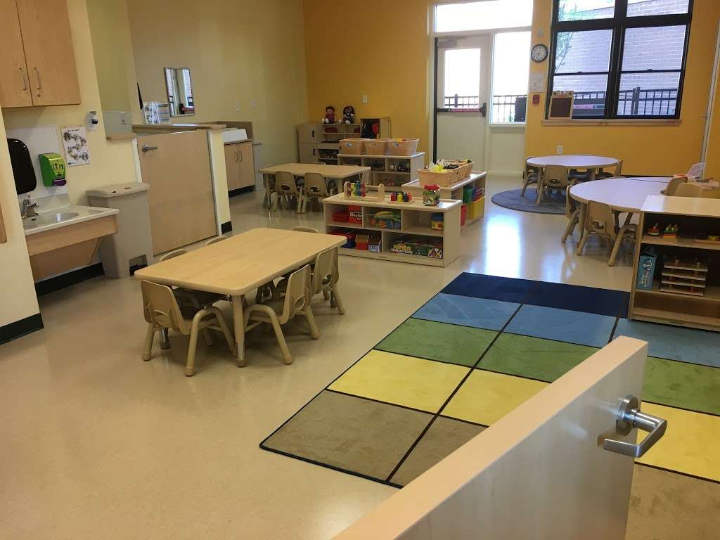 Kiddie Academy of Moorefield Station | 22430 Flagstaff Plaza, Ashburn, VA 20148, USA | Phone: (703) 497-2900