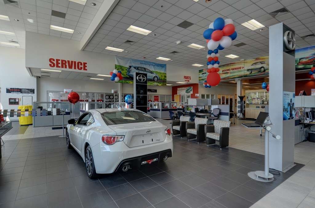 DCH Toyota of Milford 300 Fortune Blvd, Milford, MA 01757