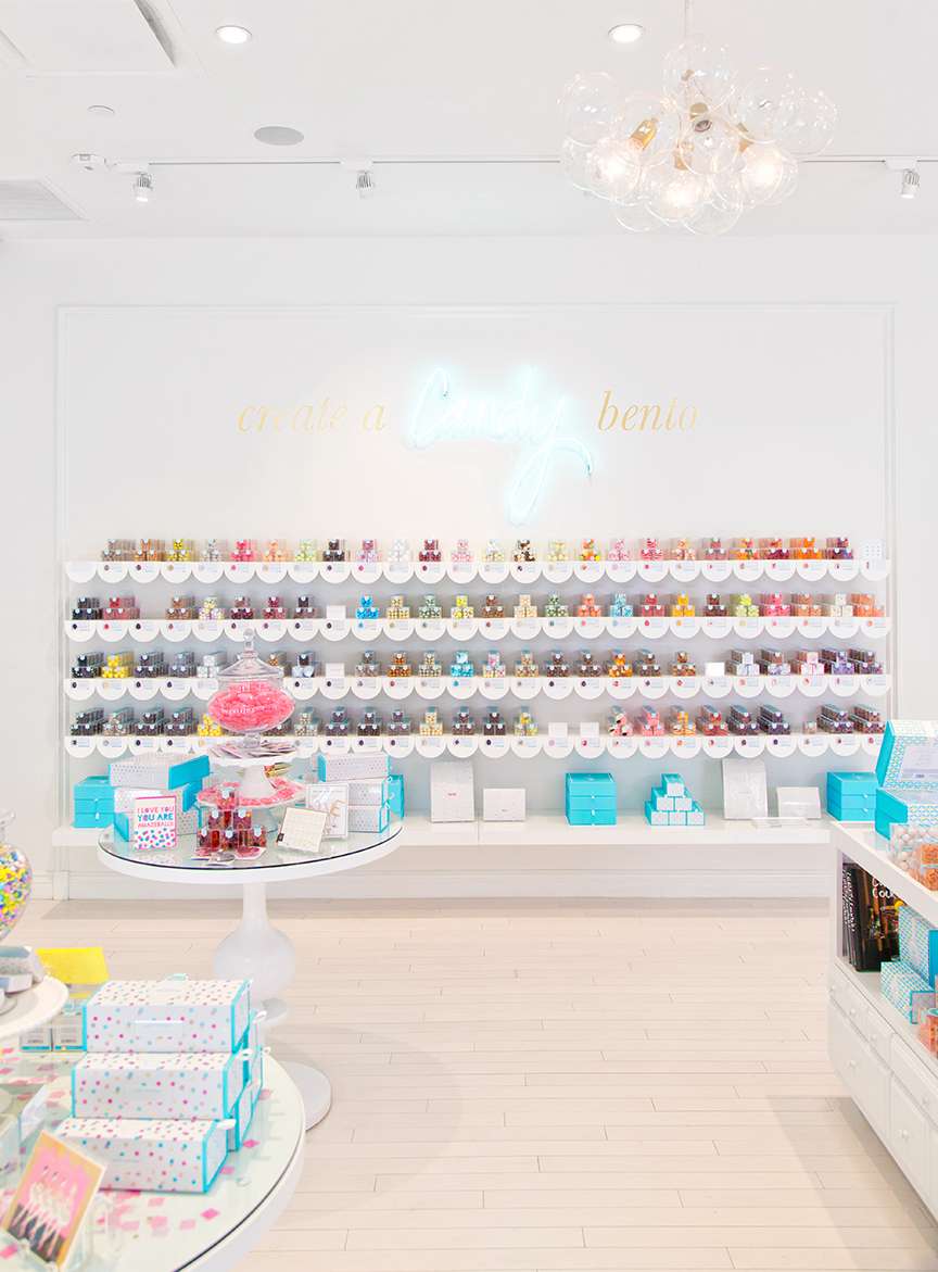 Sugarfina | 715 Oakbrook Center, Oak Brook, IL 60523, USA | Phone: (331) 457-4870