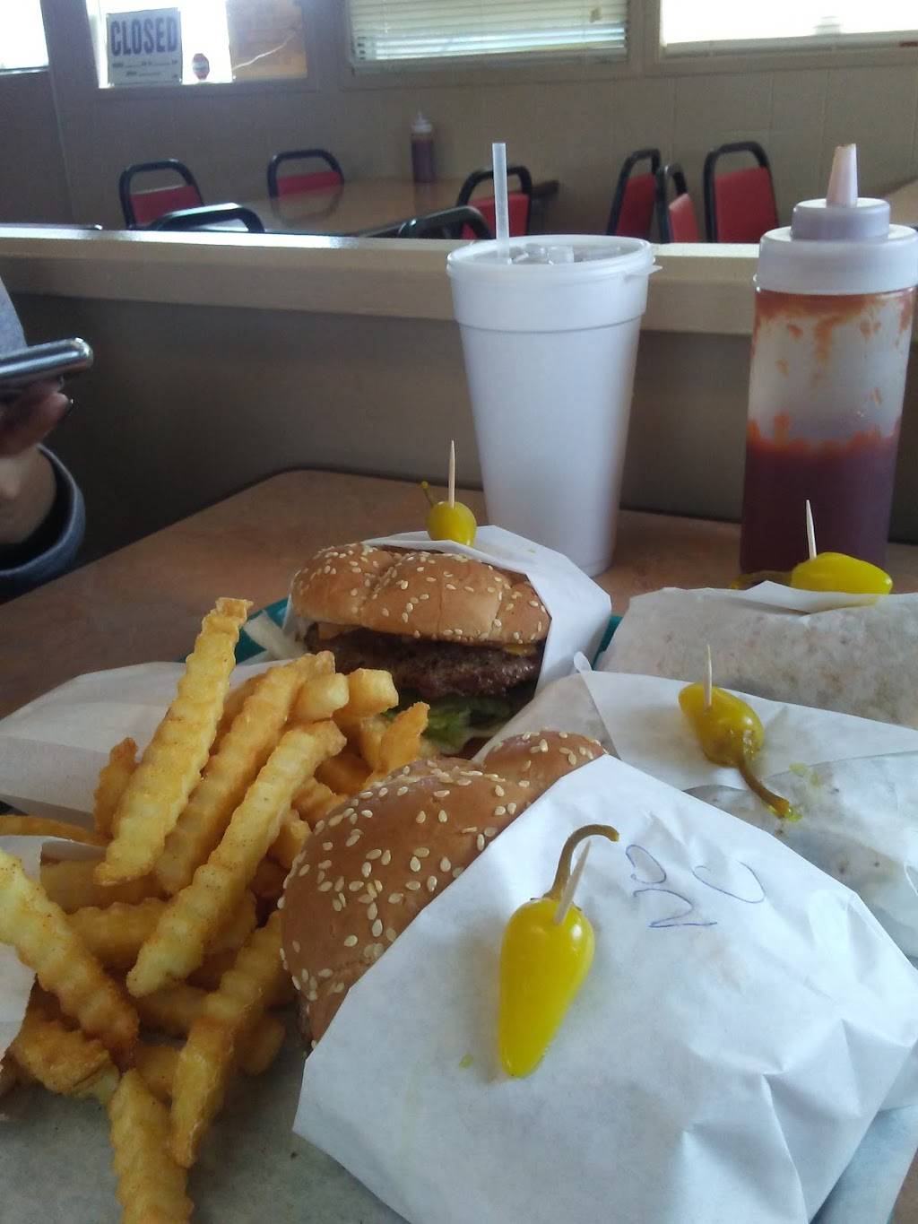 Jolly Kone Drive-In | 2140 S Chester Ave, Bakersfield, CA 93304, USA | Phone: (661) 831-6344