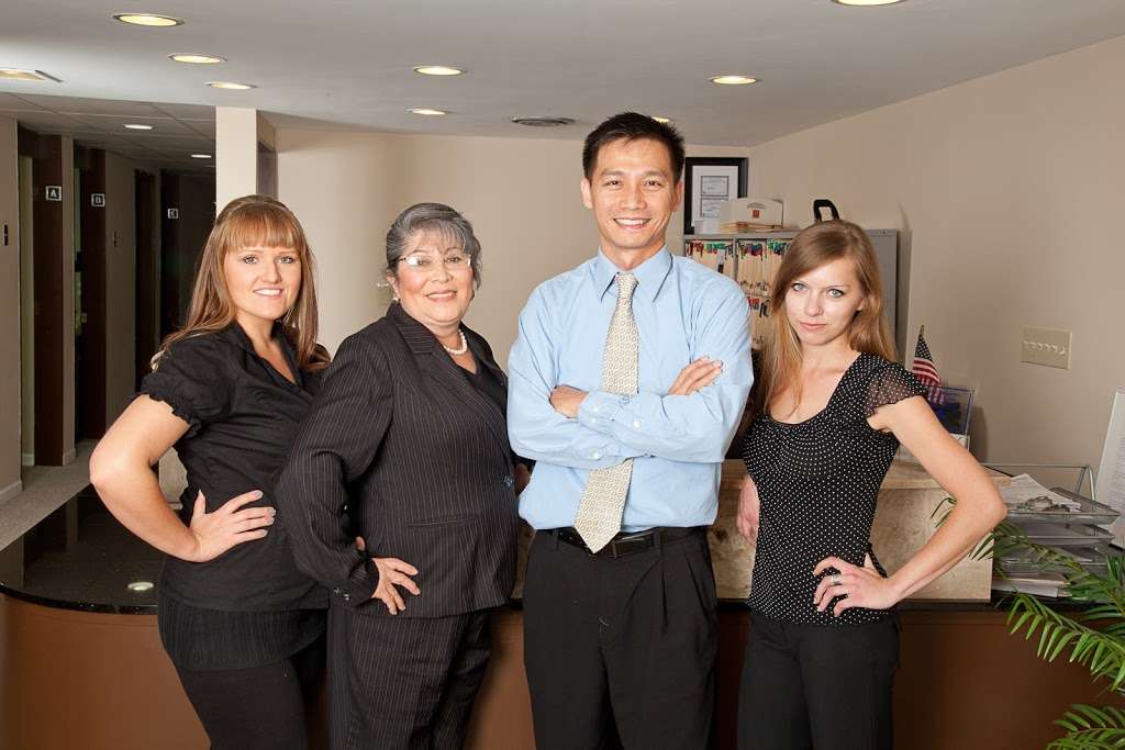 Oak Park Dental Associates: Nathaniel Lim DDS PC | 6711 W North Ave, Oak Park, IL 60302 | Phone: (708) 498-4165