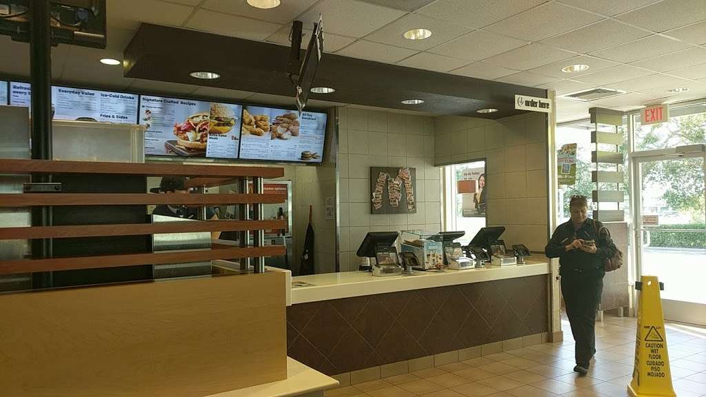 McDonalds | 900 W FL-434, Longwood, FL 32750, USA | Phone: (407) 261-0195