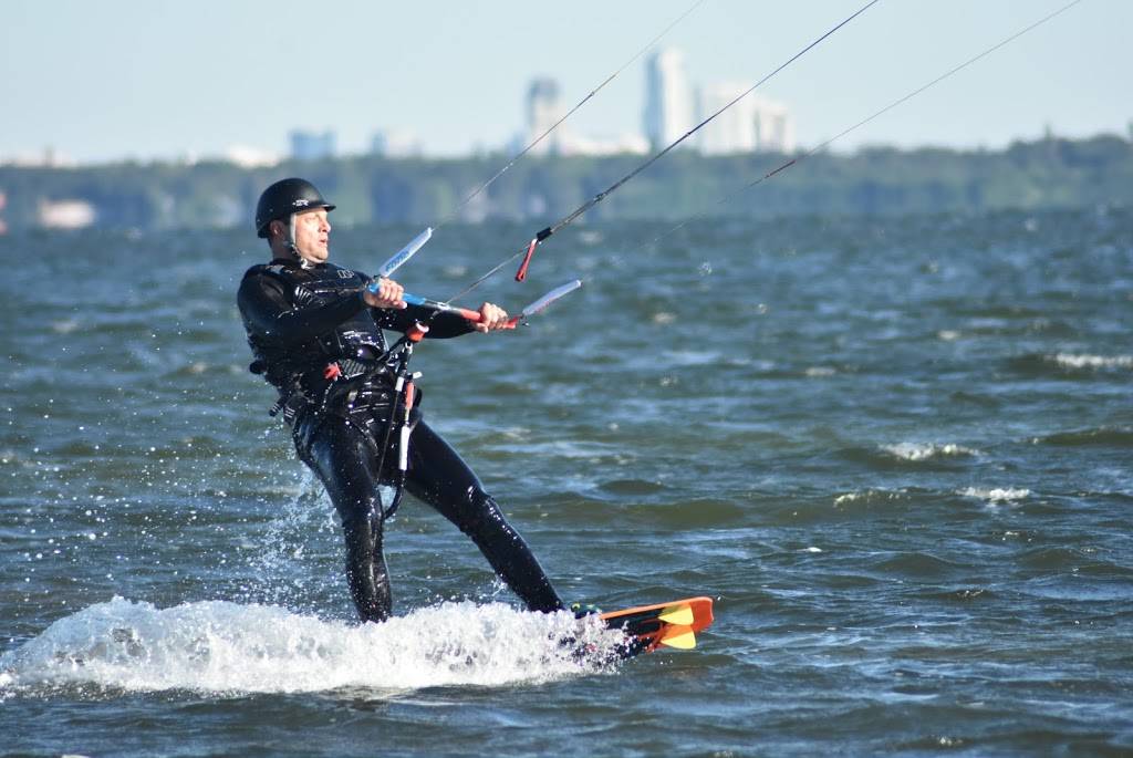 SA Kitesurf Adventures | Kiteboarding Lessons | 1454 63rd Terrace S, St. Petersburg, FL 33705, USA | Phone: (833) 879-5483