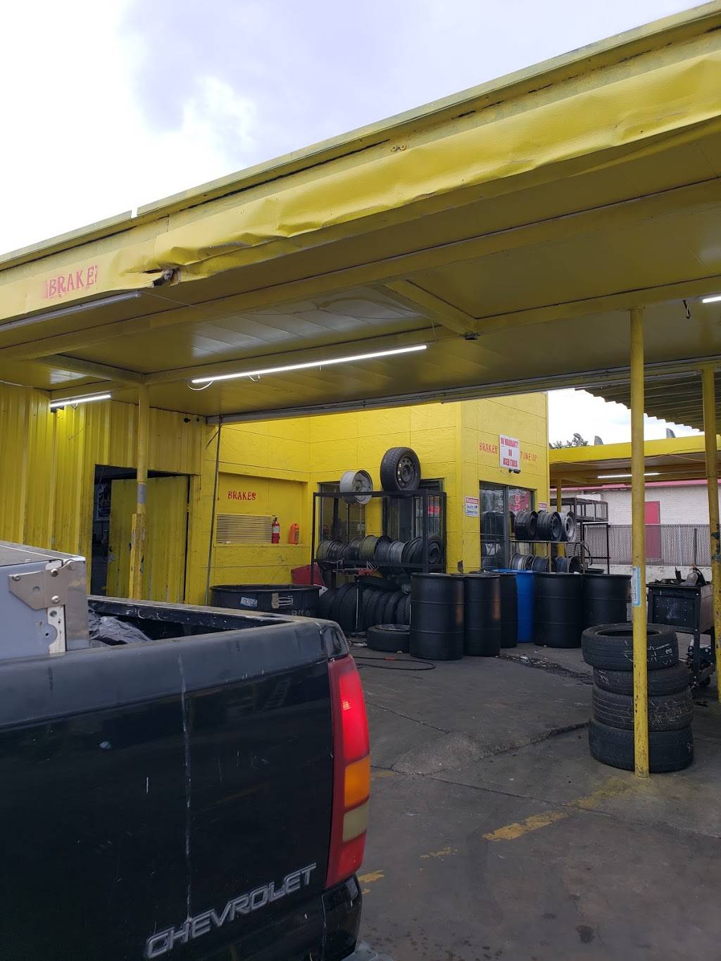 Big D Tires and mechanic | 9119 Forest Ln, Dallas, TX 75243, USA | Phone: (214) 570-4999