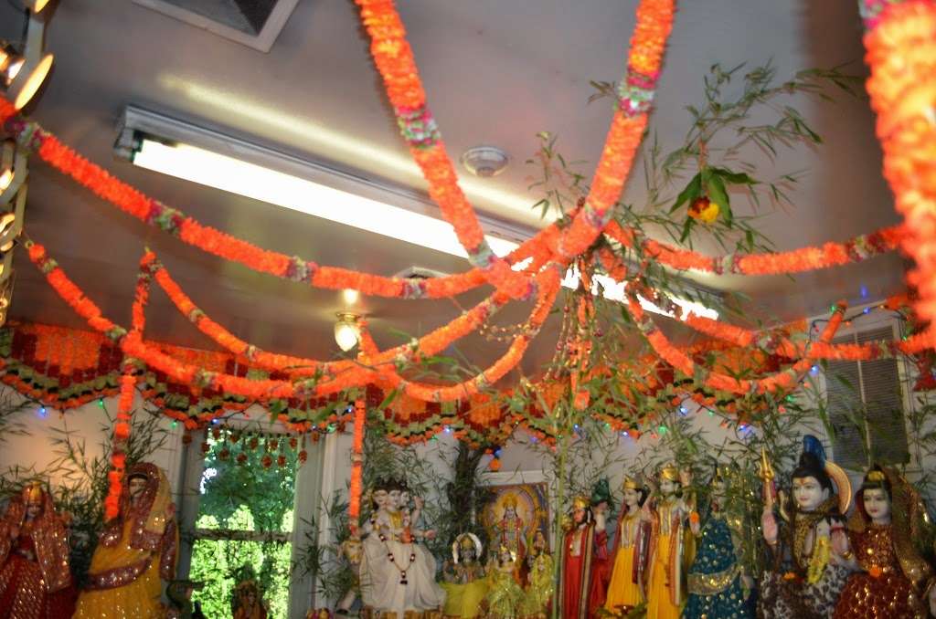 Shiv Uma Ganesh Mandir | 95 Commercial Blvd, Central Islip, NY 11722, USA | Phone: (631) 232-7846