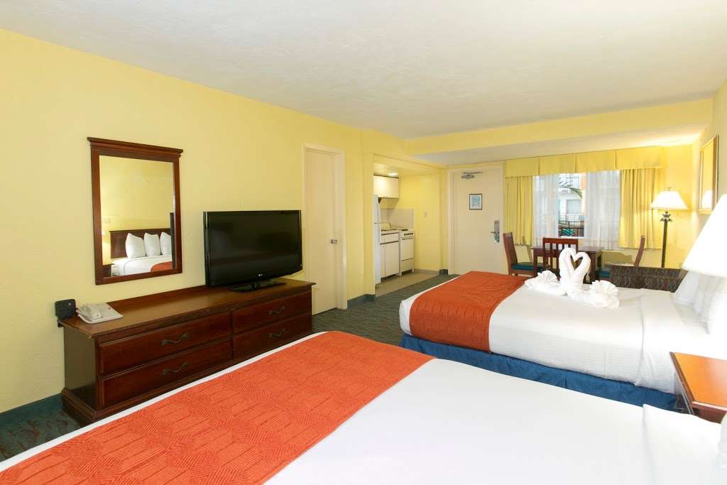 Perrys Ocean Edge Resort | 2209 S Atlantic Ave, Daytona Beach, FL 32118, USA | Phone: (800) 447-0002