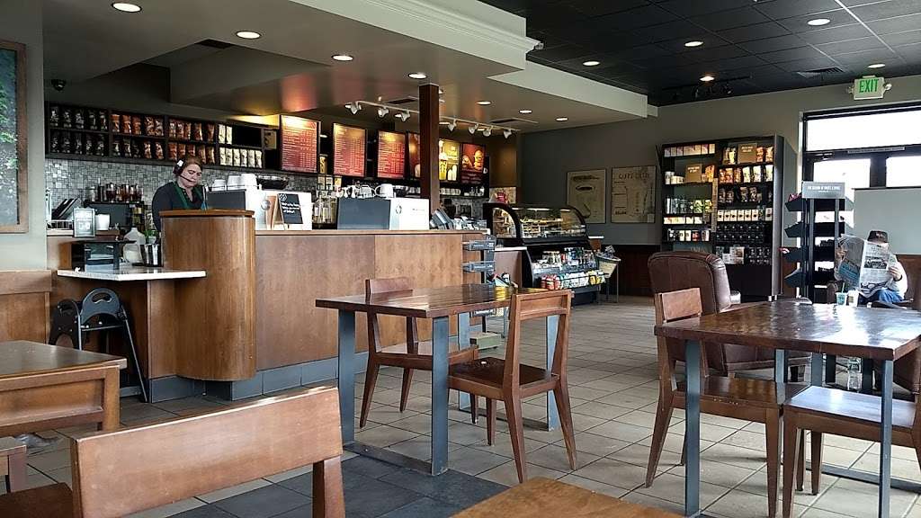 Starbucks | 9925 E Hampden Ave, Denver, CO 80231 | Phone: (303) 369-5081